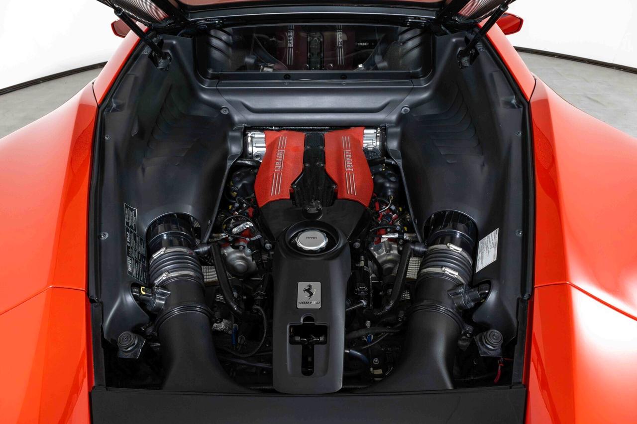 Ferrari 488 GTB V8 NOLEGGIO LUNGO TERMINE - LEASING FULL INCLUSIVE