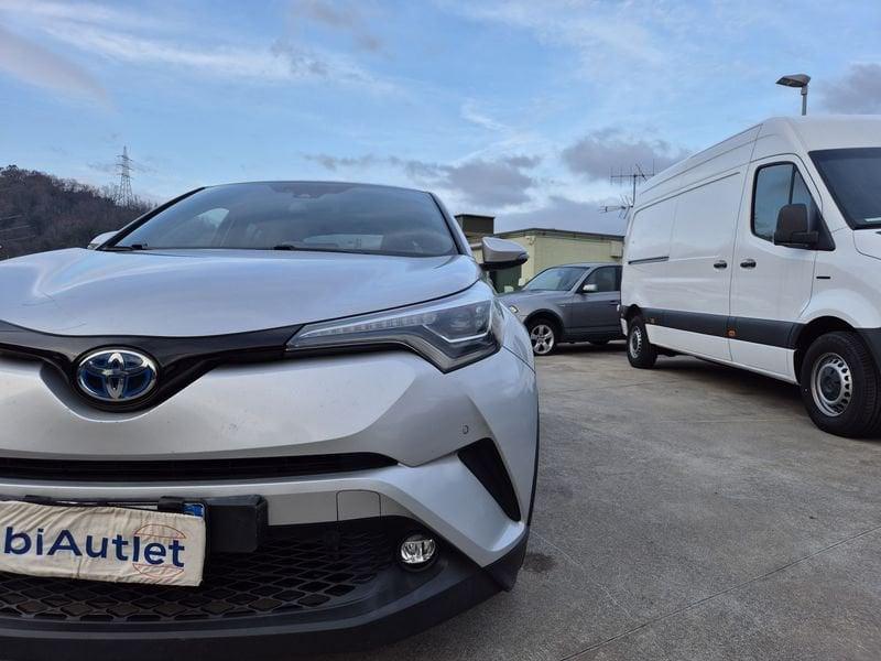 Toyota C-HR 1.8h Lounge 2wd e-cvt