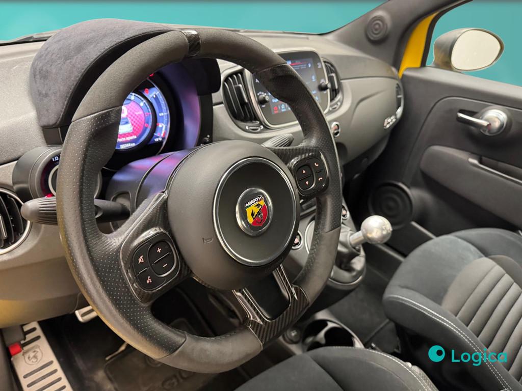 Abarth 595C 2016 - 595C 1.4 t-jet Competizione 180cv