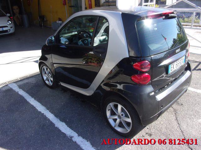 SMART ForTwo 1000 52 kW coupé passion