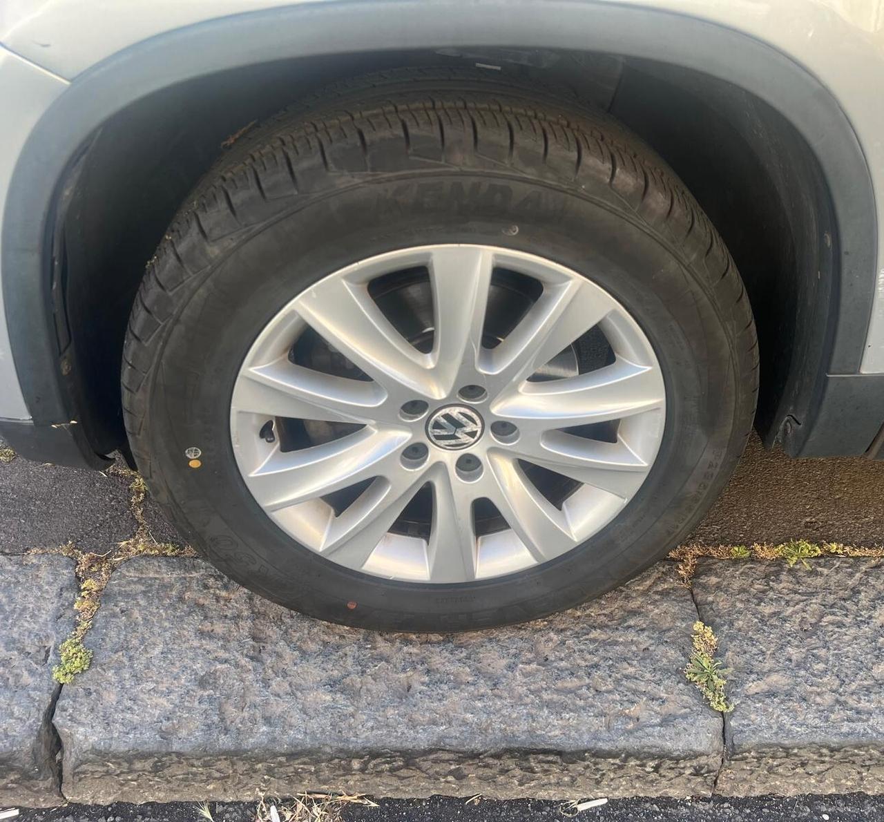 Volkswagen Tiguan 2.0 TDI DPF 4MOTION Sport & Style