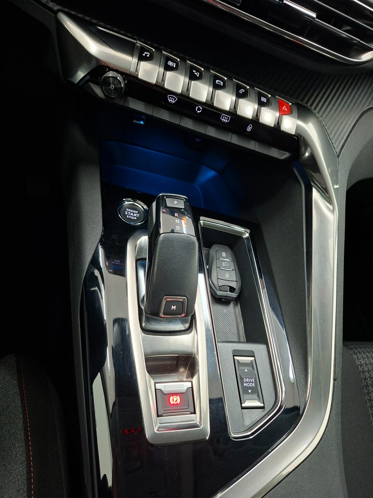 Peugeot 3008 Active Pack 1.5 BlueHDi 130cv EAT8