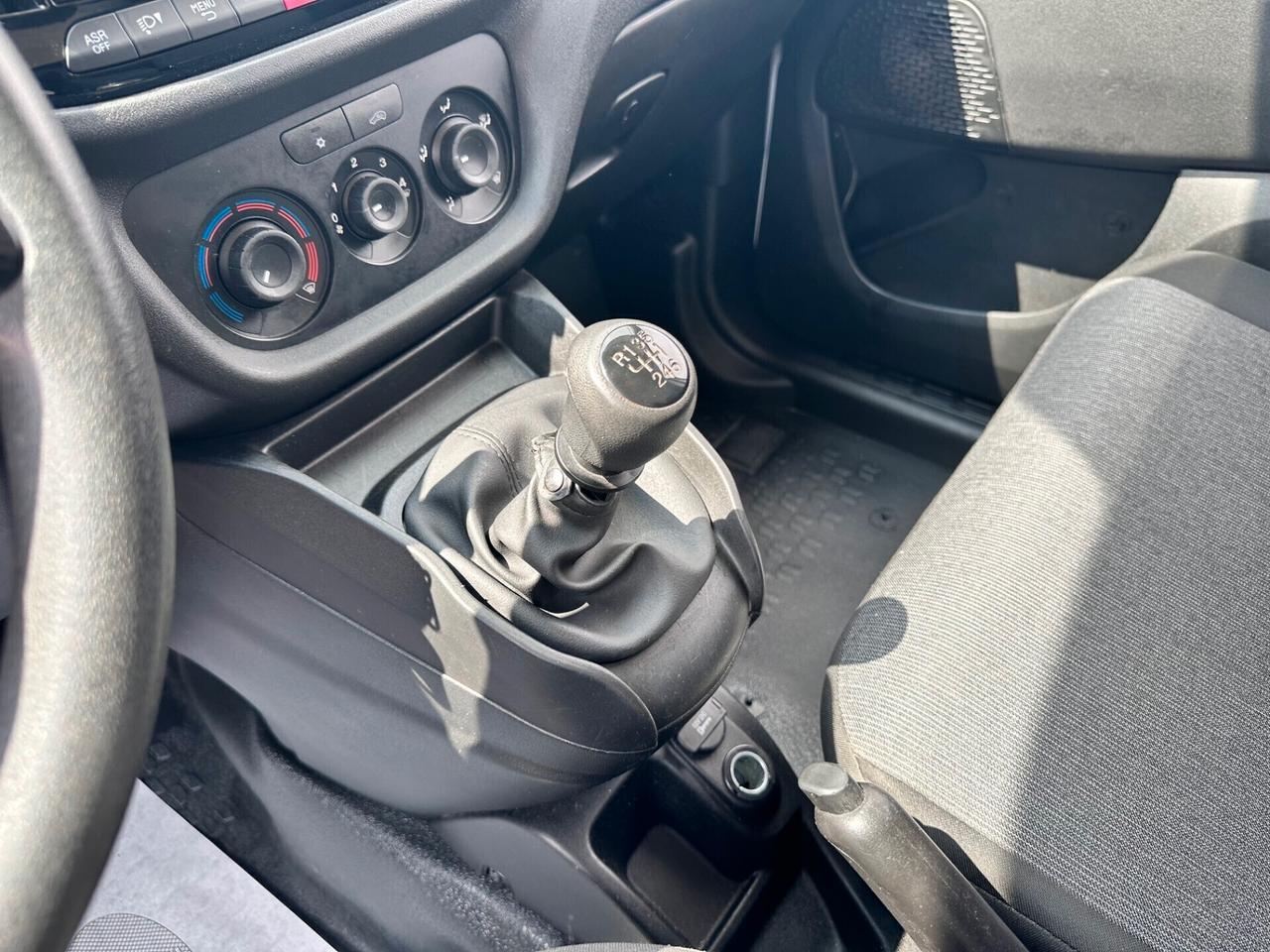 Fiat DOBLO CARGO 3 POSTI 1.6MJ 120CV - 2022