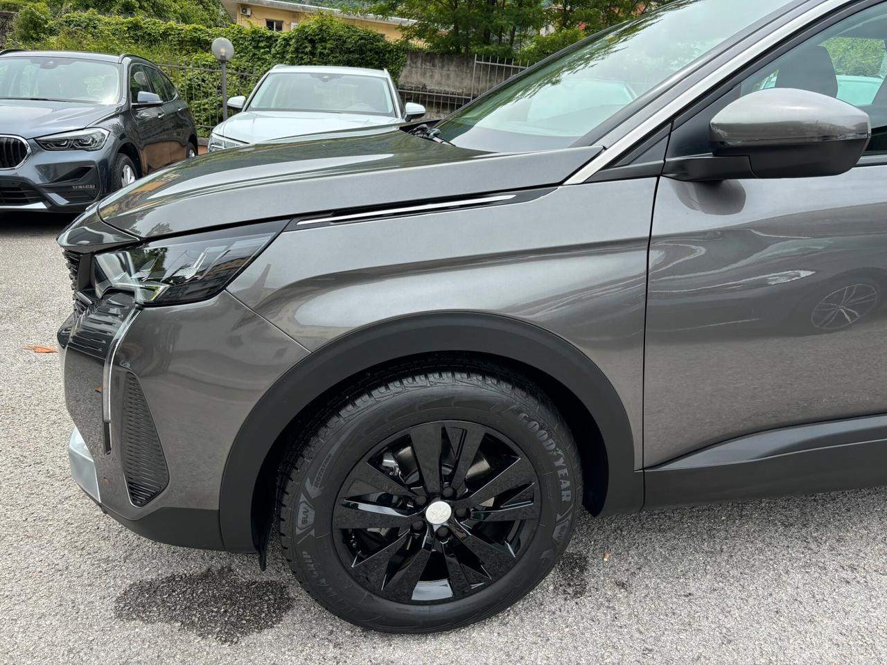 Peugeot 3008 BlueHDi RESTYLING 130 S&S EAT8 Allure MY 22 LED- MATIX