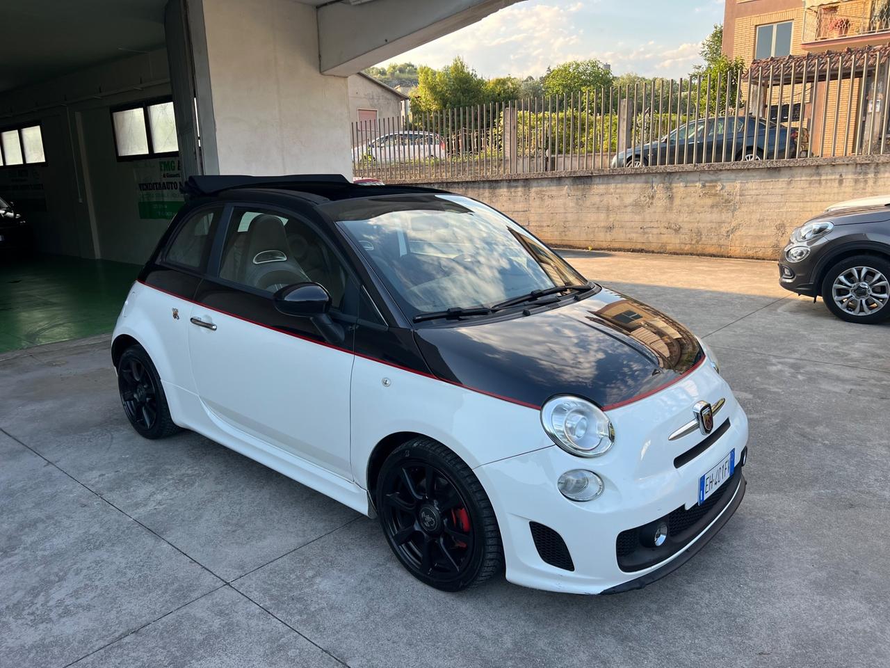 Abarth 500 C 1.4 Turbo T-Jet MTA Bicolore