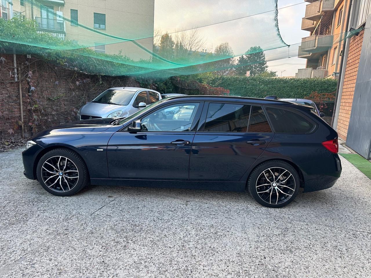Bmw 318 318d Touring Business aut.