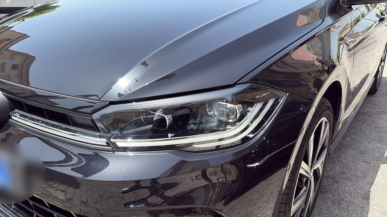 Volkswagen Polo 1.0 TSI R-Line BENZINA AUTOMATICA 2023 USATO