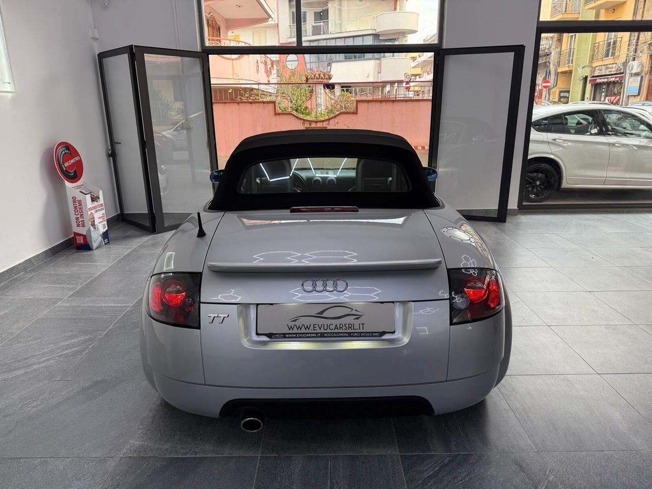 Audi TT Roadster 1.8 T 20V 179 CV cat