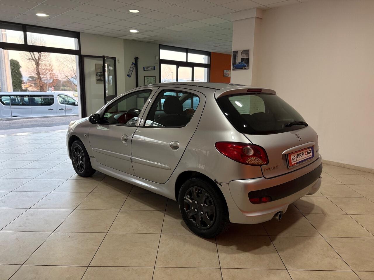 Peugeot 207 1.2 57 CV 5p. GPL