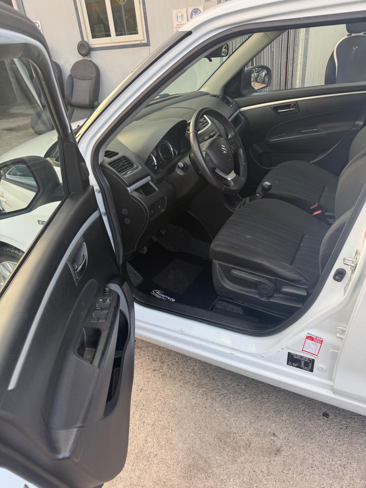 Suzuki Swift 1.3 DDiS 5 porte B-Top