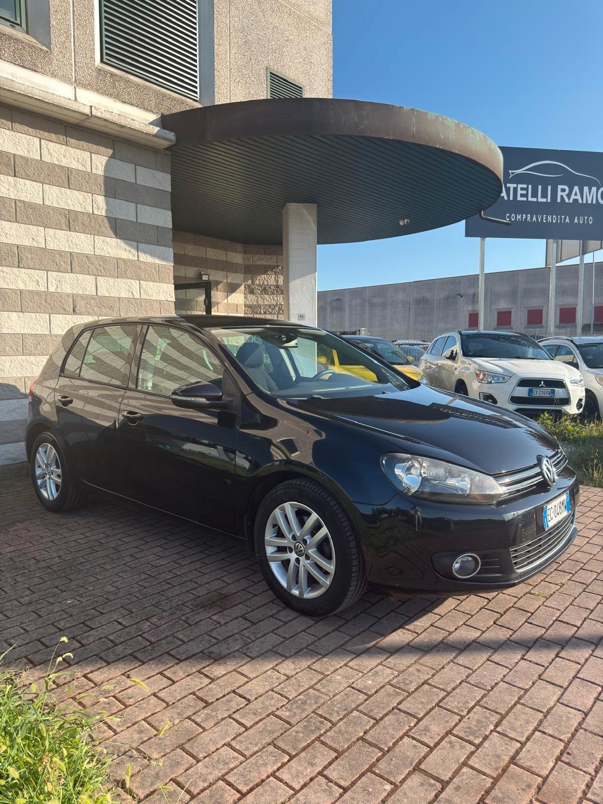 Volkswagen Golf 1.6 TDI DPF 5p. Highline