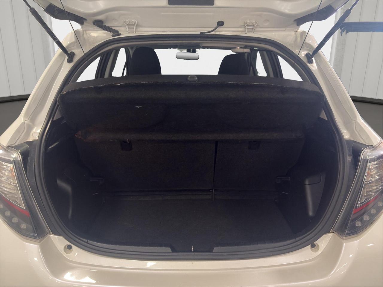 Toyota Yaris 5p 1.5h Lounge+