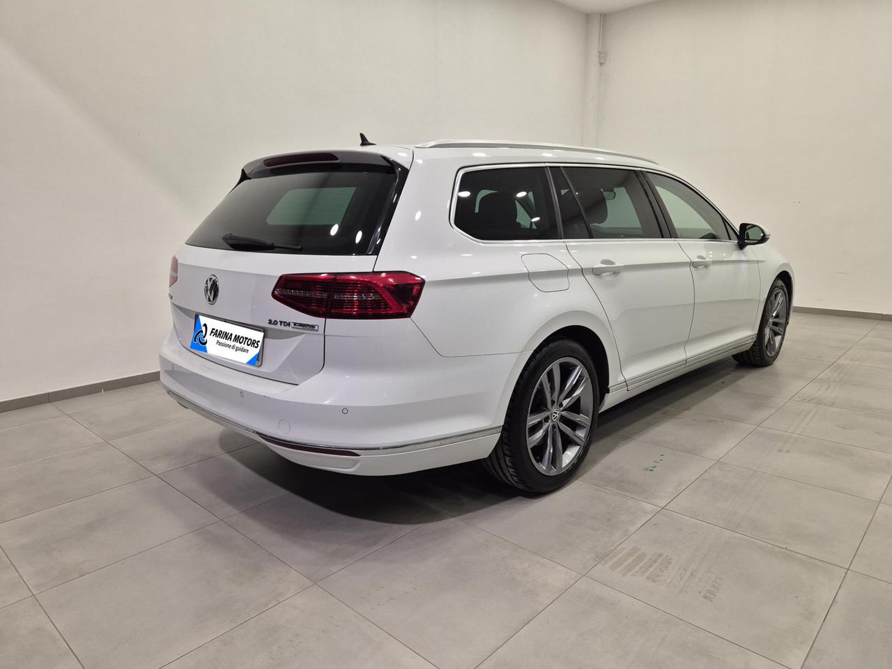 Volkswagen Passat Variant 2.0 tdi Highline 150cv dsg - ACC/Lim - Carplay - Sens. Park.