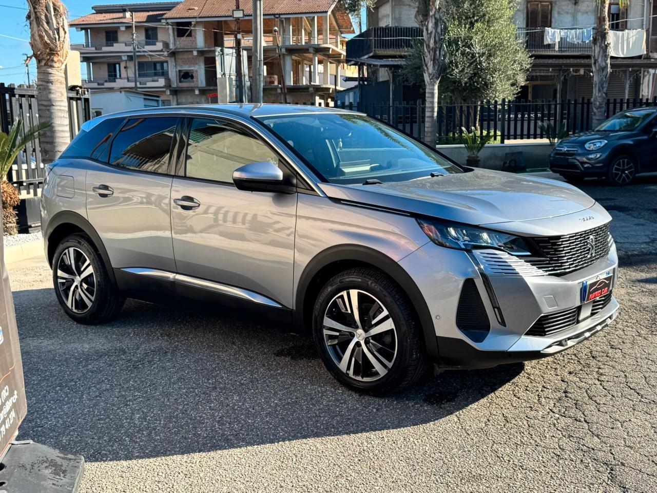 Peugeot 3008 BlueHDi 130 S&S EAT8 Allure