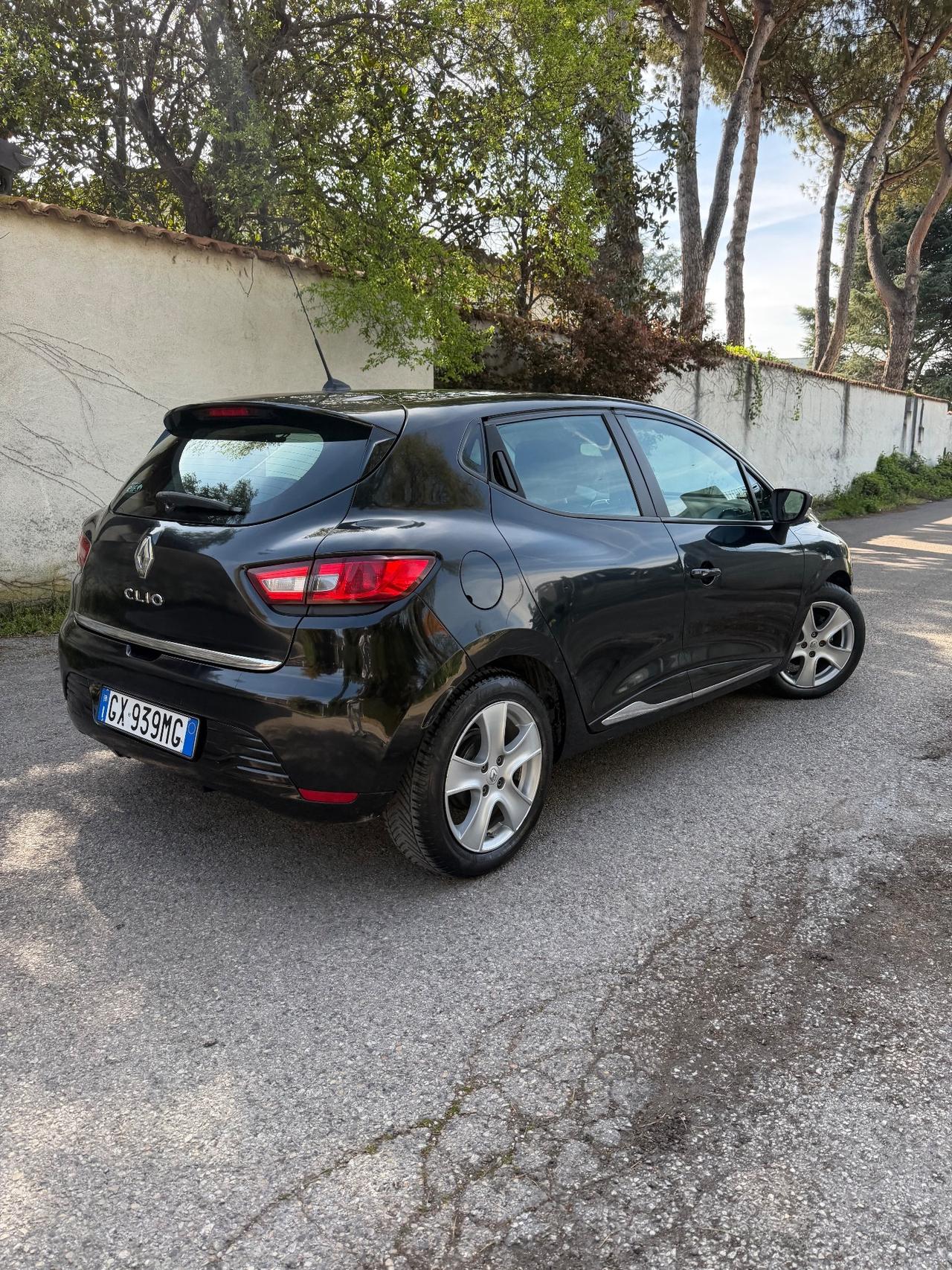 Renault Clio 1.2 75CV 5 porte Live