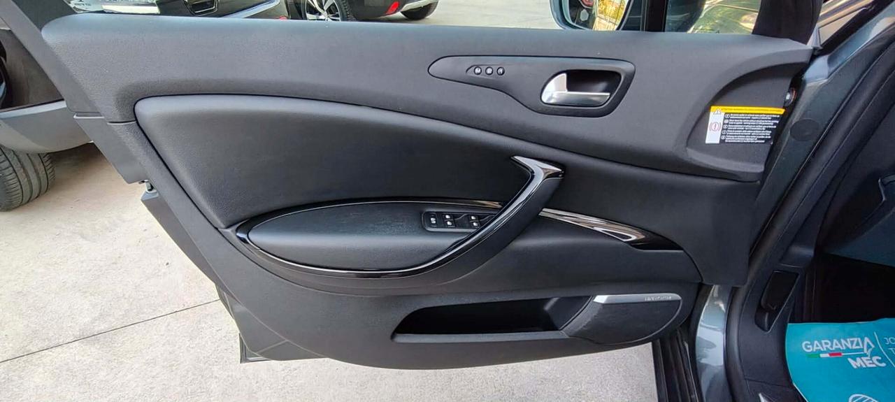 Citroen C5 2.2 HDi 204 aut. "KM 70000"