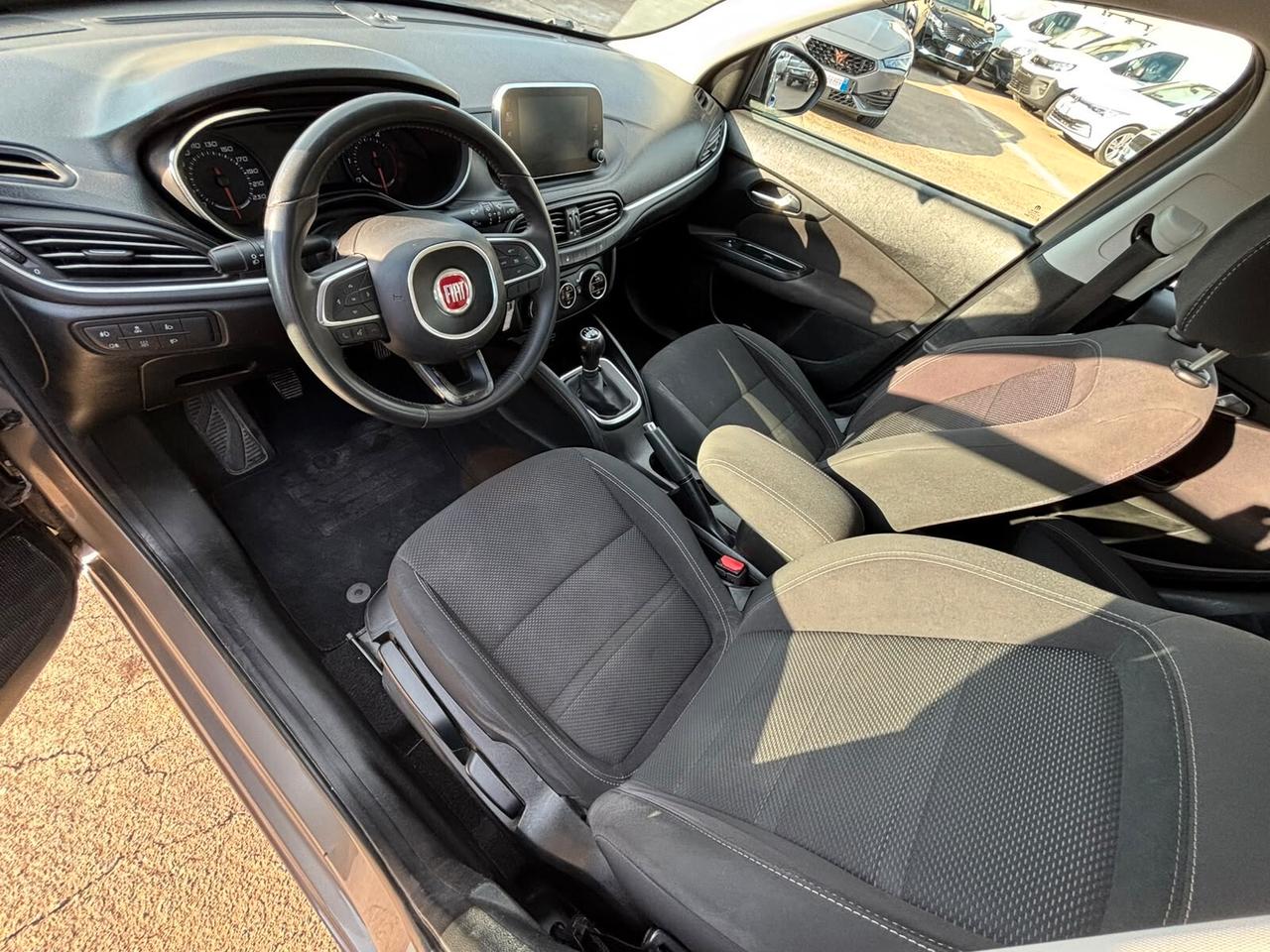 Fiat Tipo 1.3 Mjt S&S SW Lounge