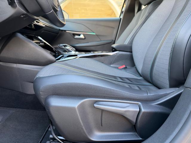 PEUGEOT 208 100CV ALLURE AUTOMATICA+TOTAL BLACK+F1+NAVI