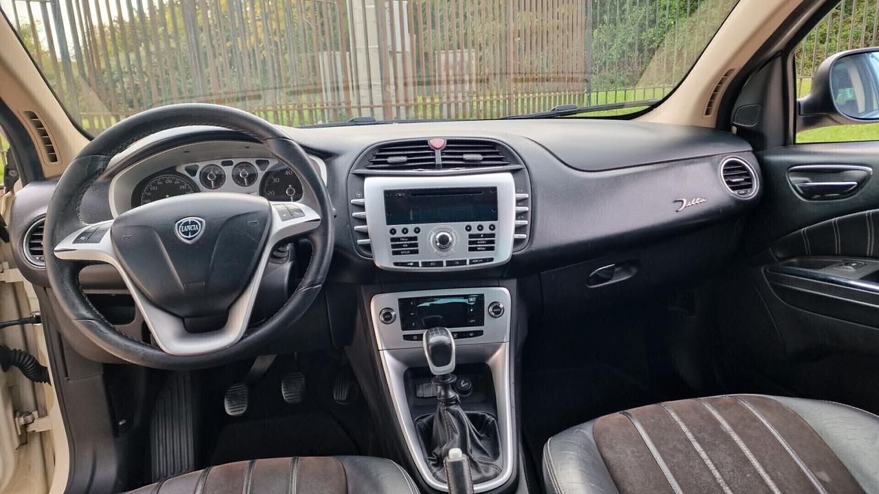 Lancia Delta 1.6 MJT Platino "TETTO APRIBILE"