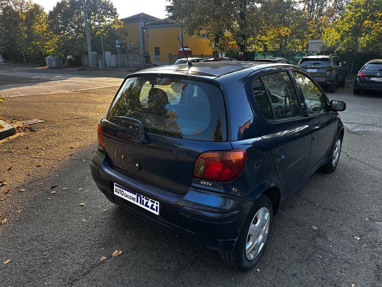 Toyota Yaris 1.0i 16V cat 5 porte Sol GPL