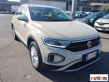 VOLKSWAGEN - T-Roc 2.0 tdi Life 150cv dsg