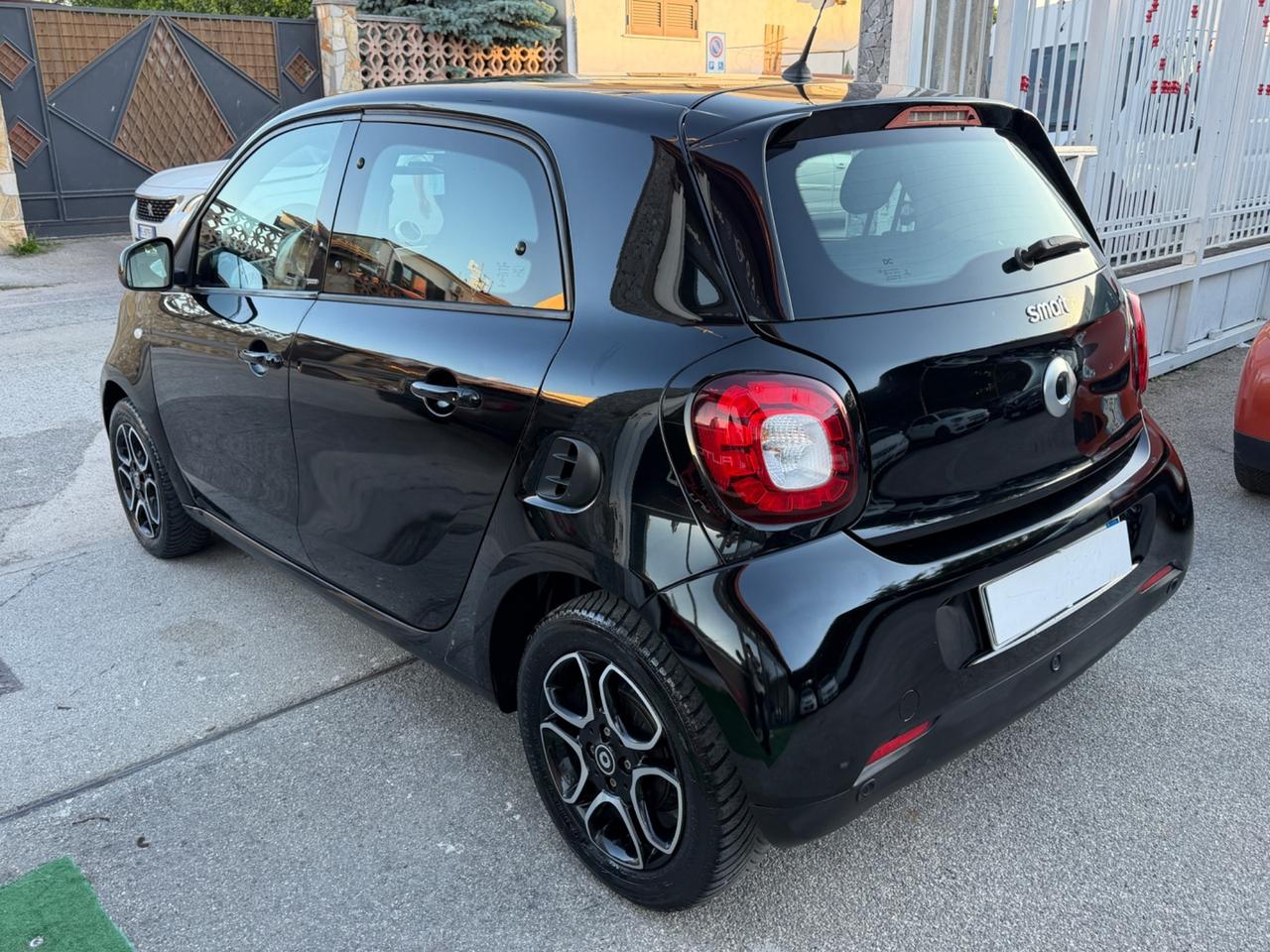 Smart ForFour 70 1.0 Passion
