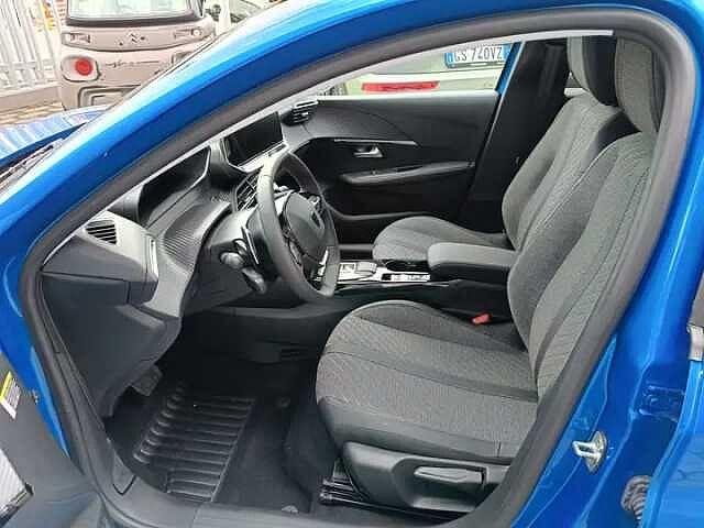 Peugeot 208 1.2 Hybrid 110cv DCS ALLURE KM ZERO