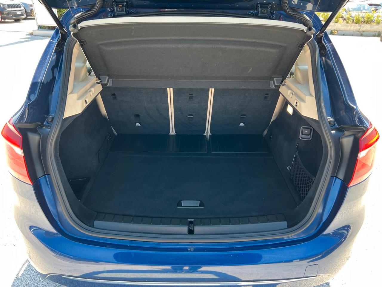 Bmw 216 216d Active Tourer Luxury