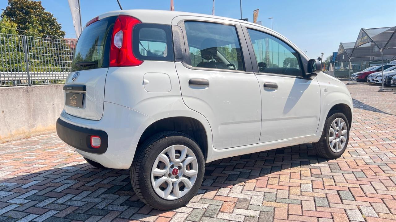 Fiat Panda 0.9 t.air t. natural power Lounge 70cv