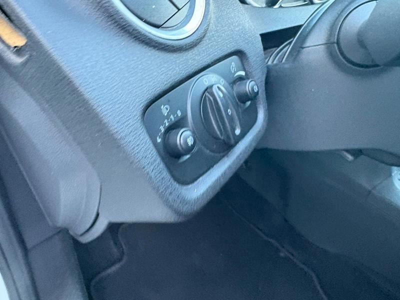 Ford Fiesta Fiesta 5p 1.2 BENZ 60 CV ADATTA NEOPATENTATI