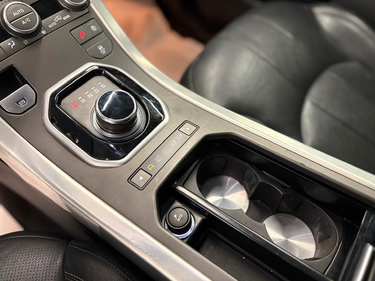 Land Rover Range Evoque 2.0 TD4 180 CV 5p. SE Dynamic