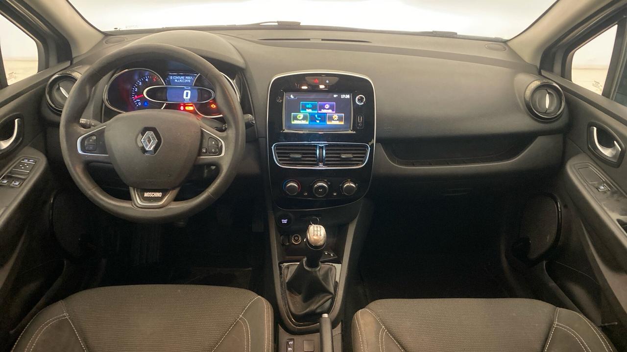 IN ARRIVO - Renault Clio dCi 8V 75 CV 5 porte Moschino Zen
