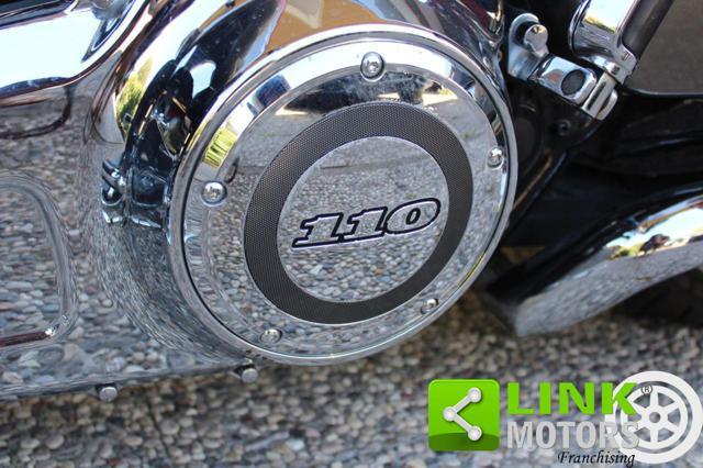 HARLEY-DAVIDSON CVO Road Glide LIMITED
