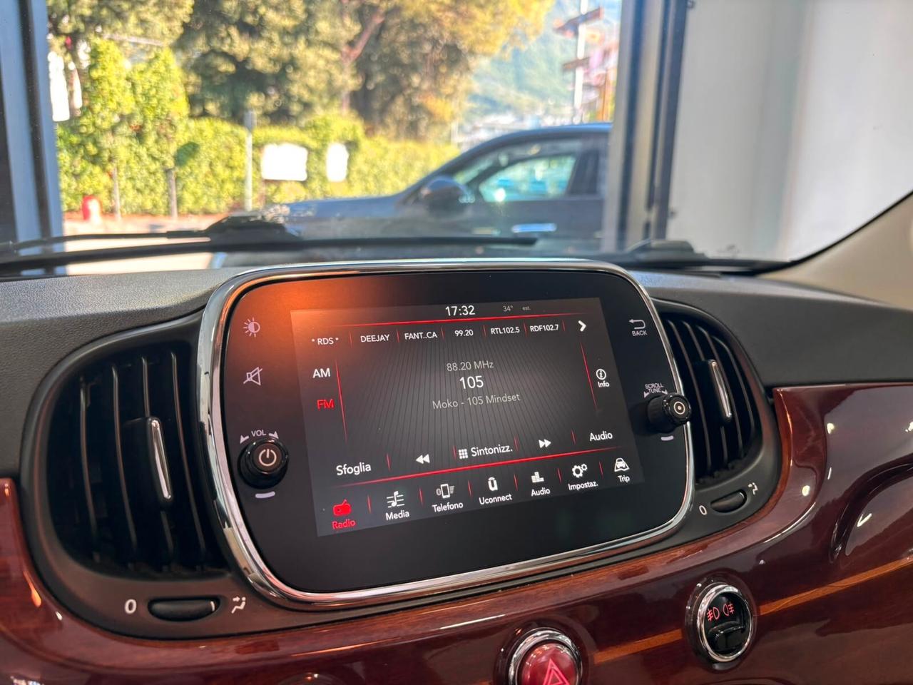 FIAT 500 1.2 CABRIO EDITIONE LIMITATA RIVA
