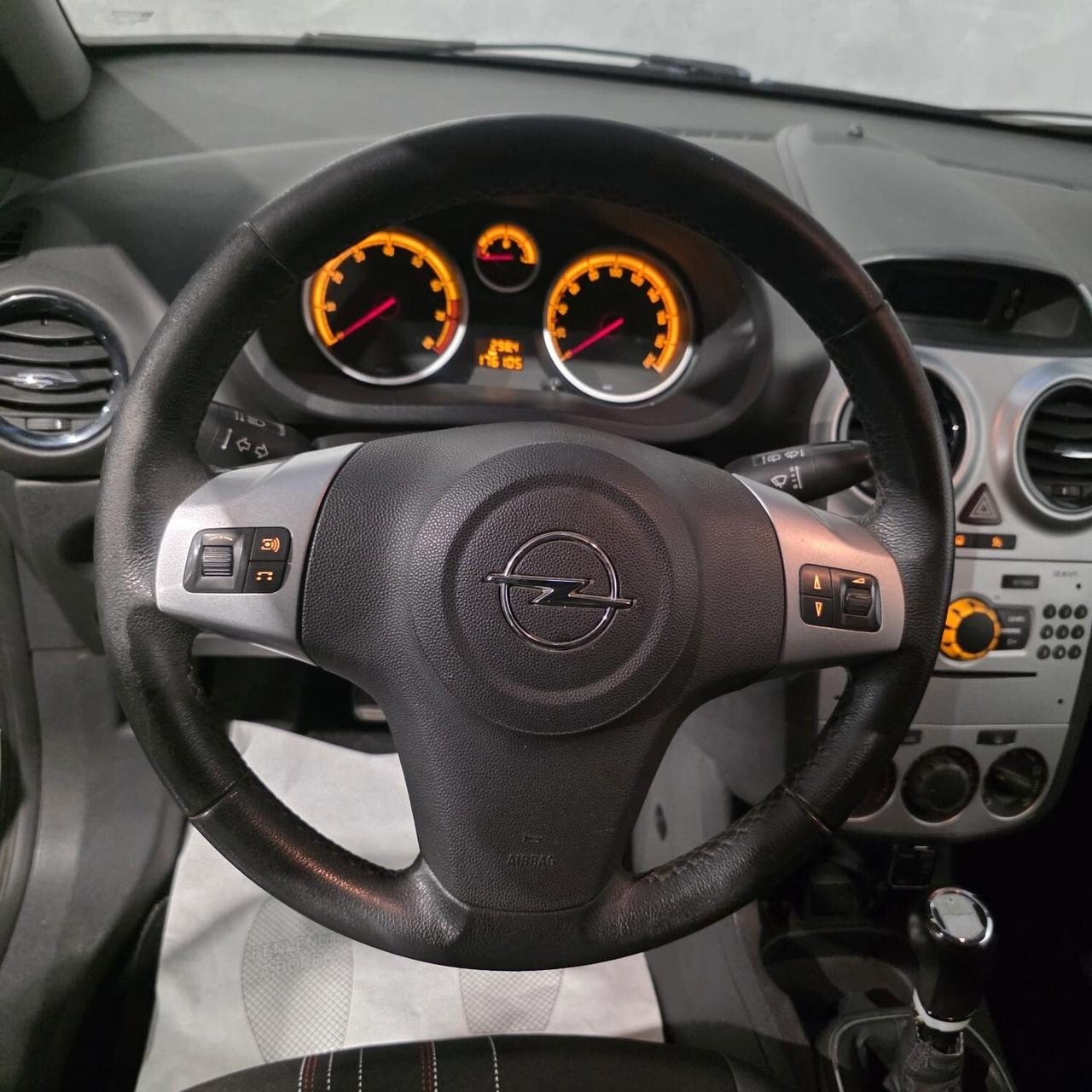 Opel Corsa 1.2 3 porte Edition