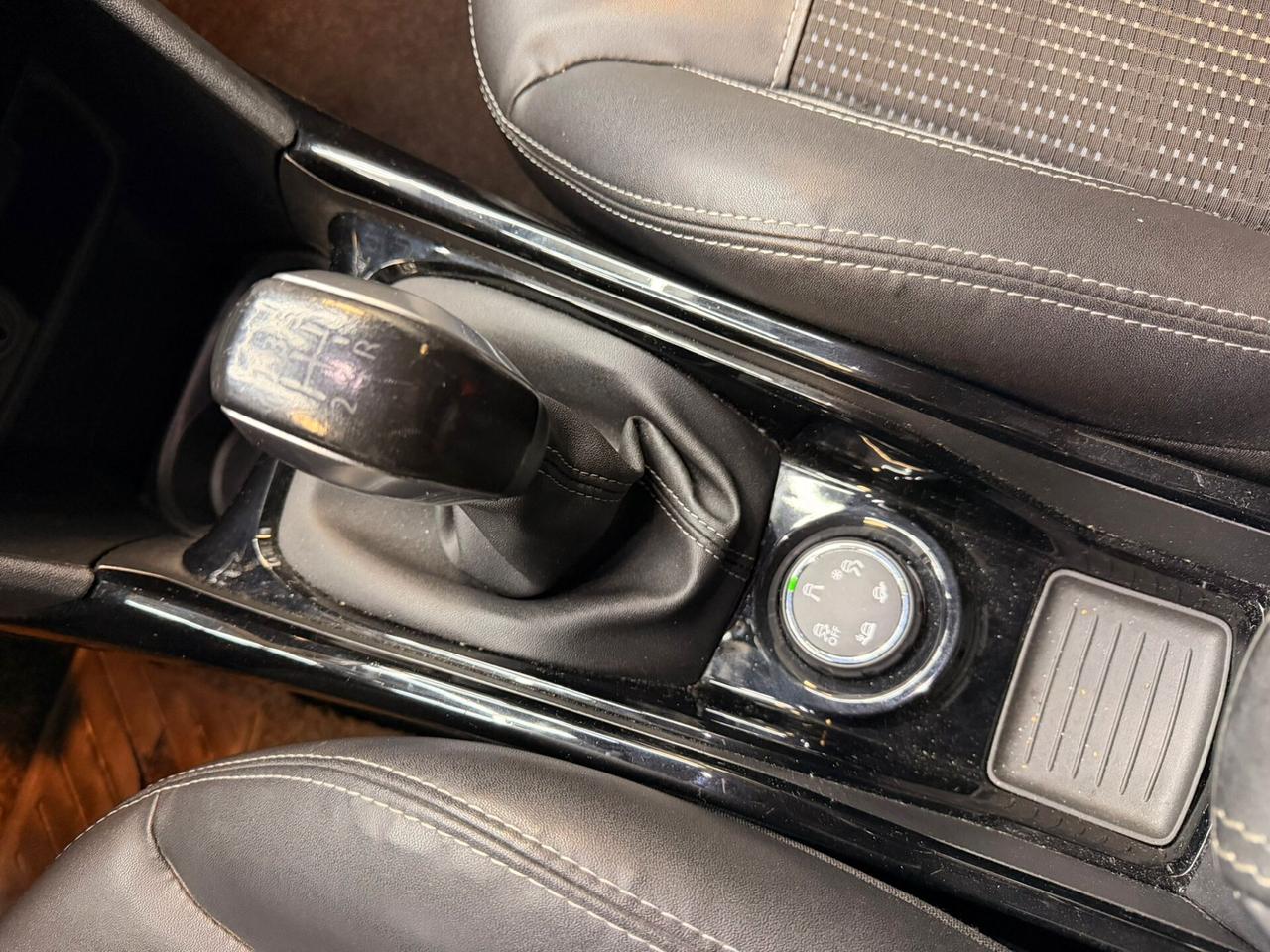 Peugeot 2008 BlueHDi 100 Allure