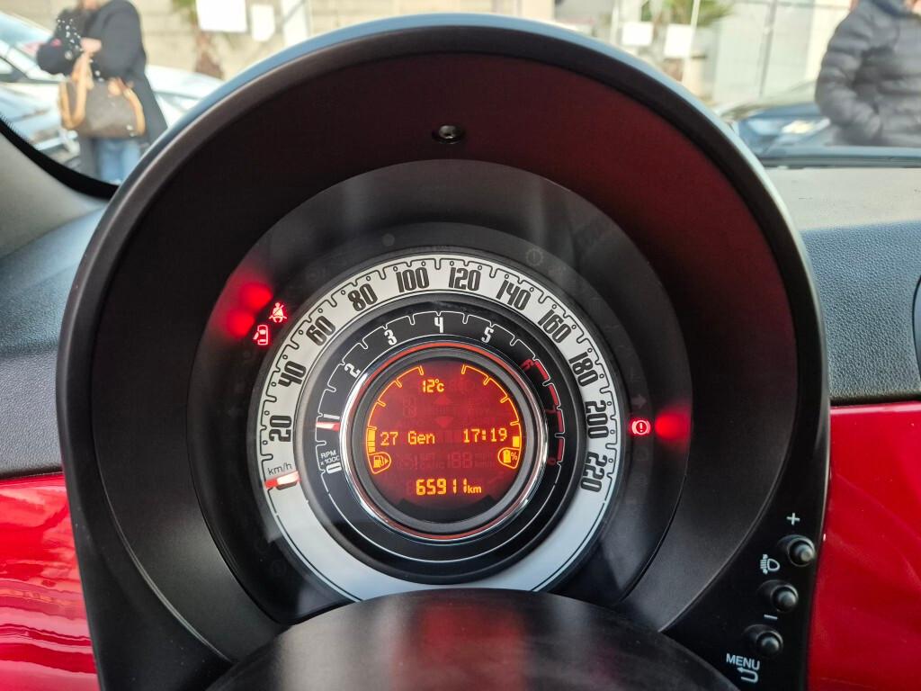Fiat 500 1.0 Hybrid Lounge NAVI