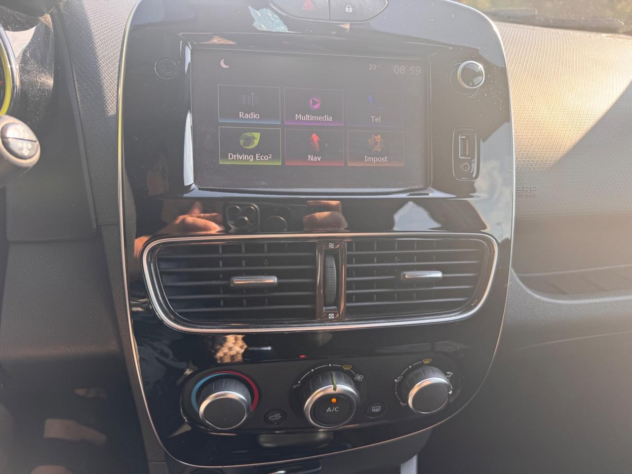 Renault Clio 1.5 diesel, Autocarro 5 p, N1