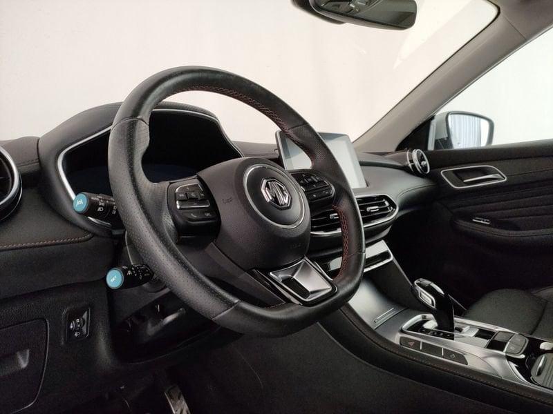 MG HS 1.5 t Luxury auto