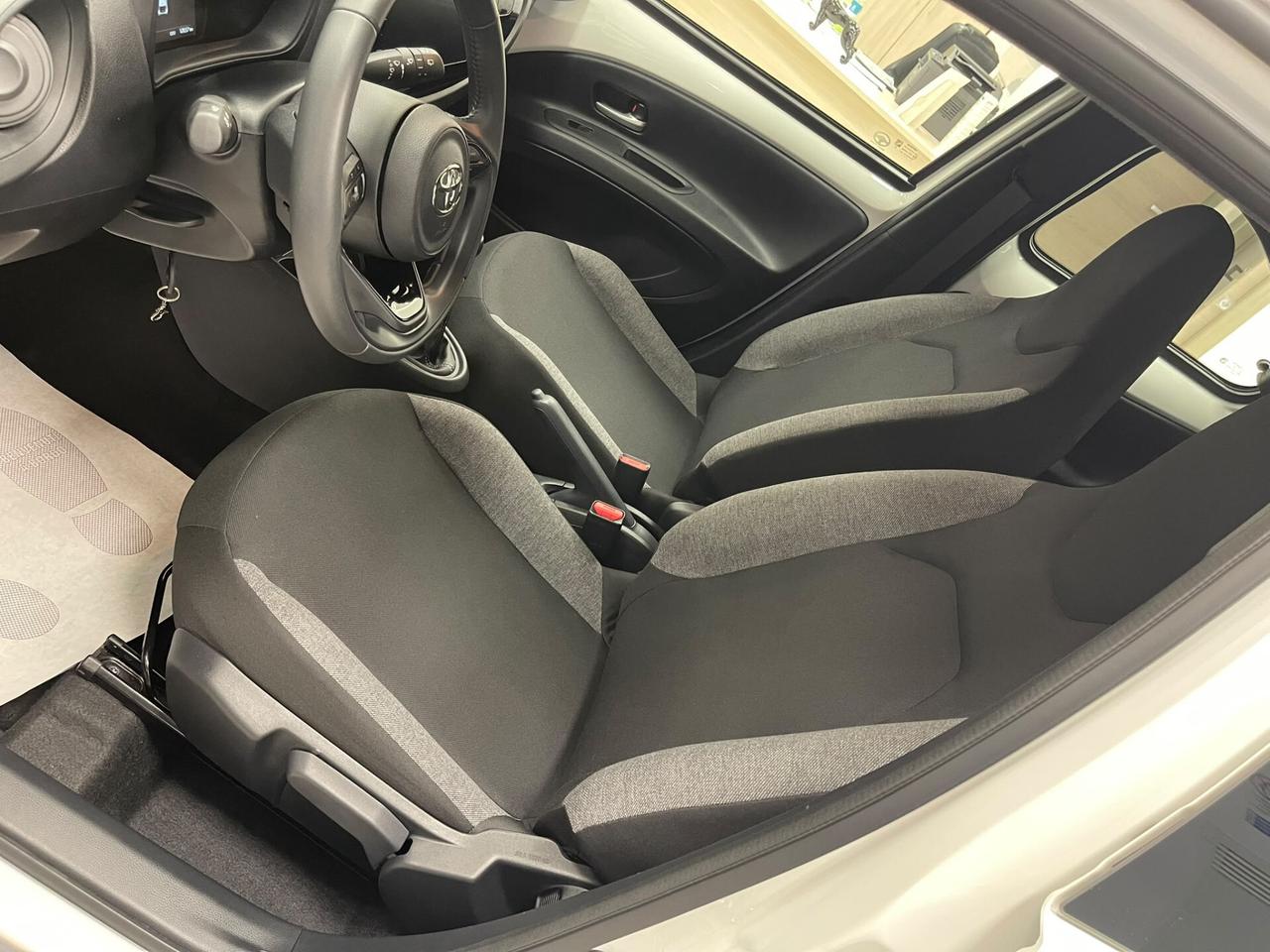 Toyota Aygo X 1.0 72 CV Active *12/2025