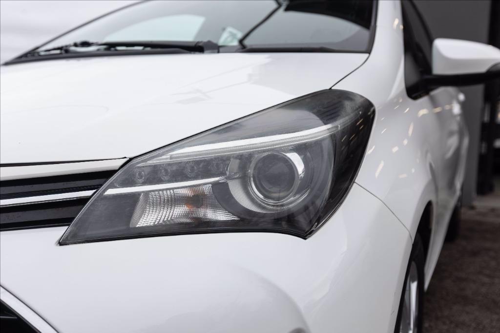 TOYOTA Yaris 5p 1.0 Lounge del 2015