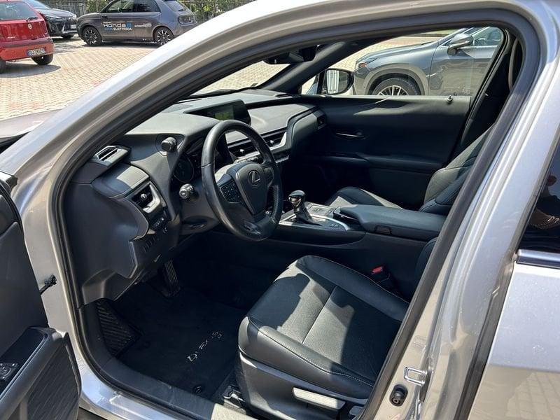 Lexus UX Hybrid 4WD Luxury