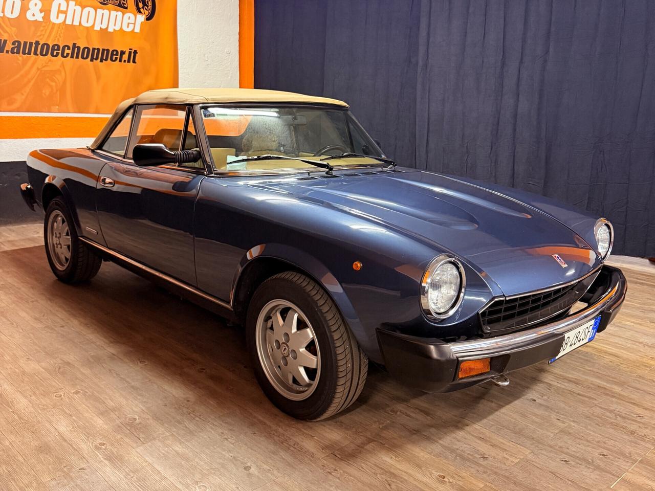 PAZZESCA FIAT 124 SPIDER EUROPA PININFARINA ISCRITTA ASI COME DA VETRINA.