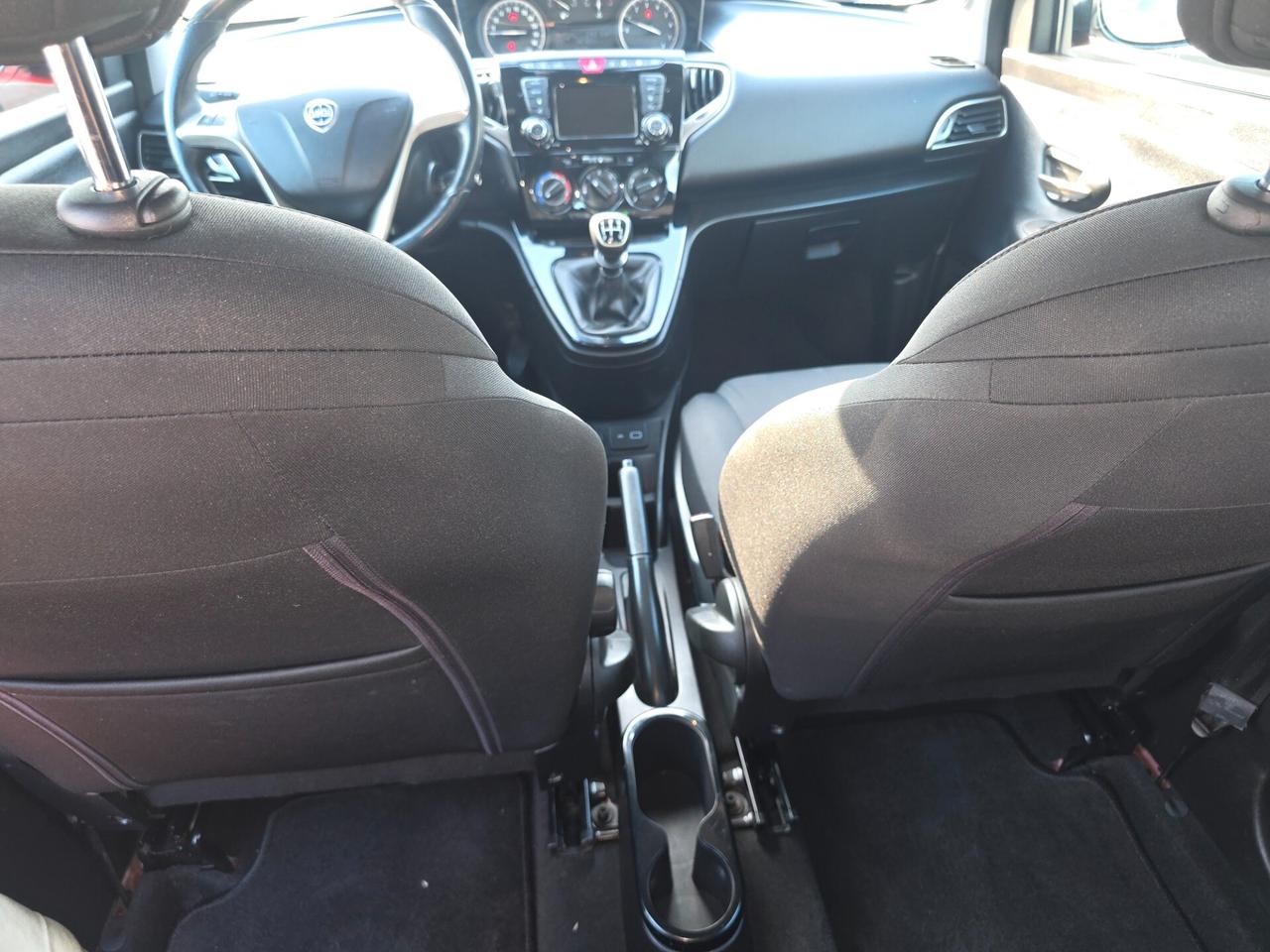 Lancia Ypsilon 1.2 69CV perfetta e garantita 12M