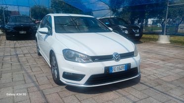 Volkswagen Golf 2.0 TDI 5p. R -Line