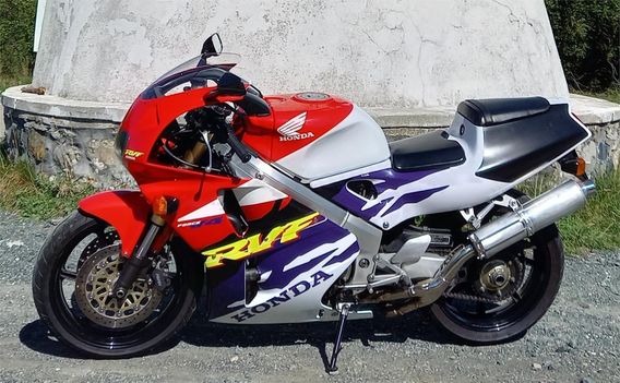Honda RVF 400- NC35 - 1998