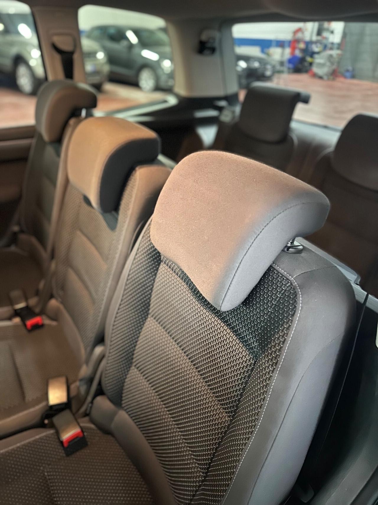 Volkswagen Touran Business 1.6 TDI Comfortline BMT