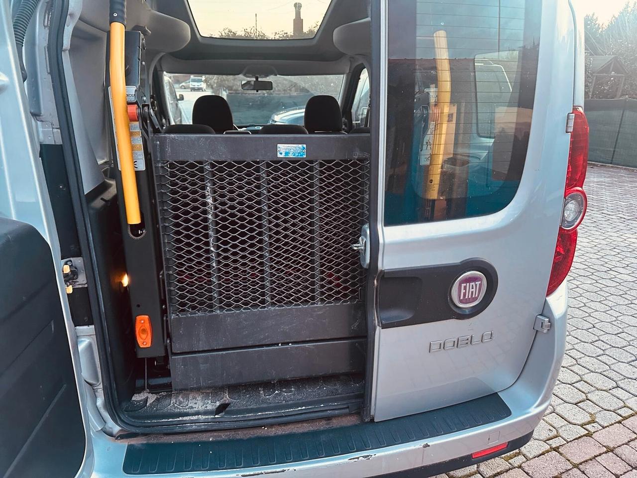 Fiat Doblo Doblò 1.4 BENZINA 2011 PER TRANSPORTO DISABILI