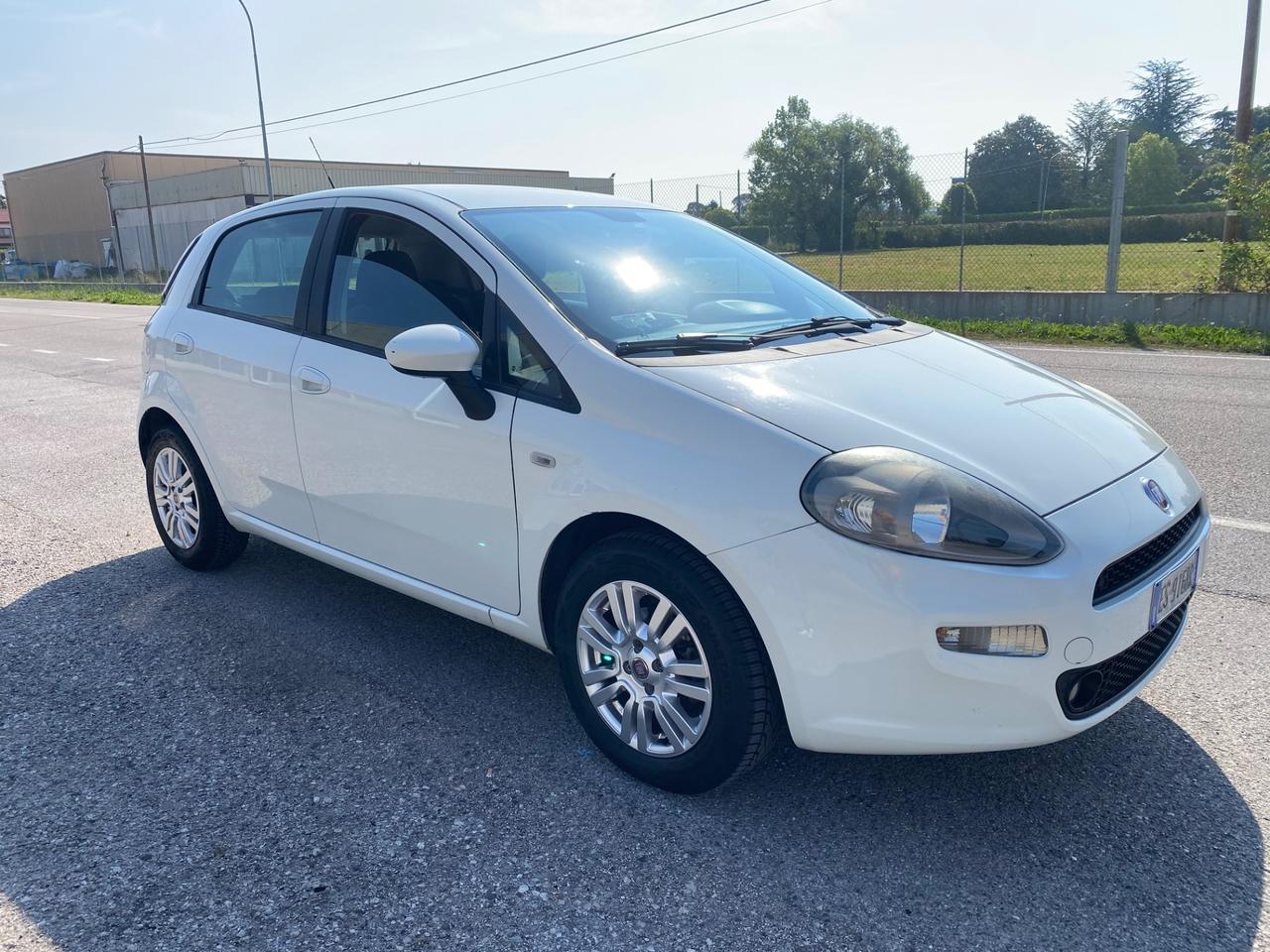 Fiat Punto 1.3 MJT II 75 CV 5 porte Lounge