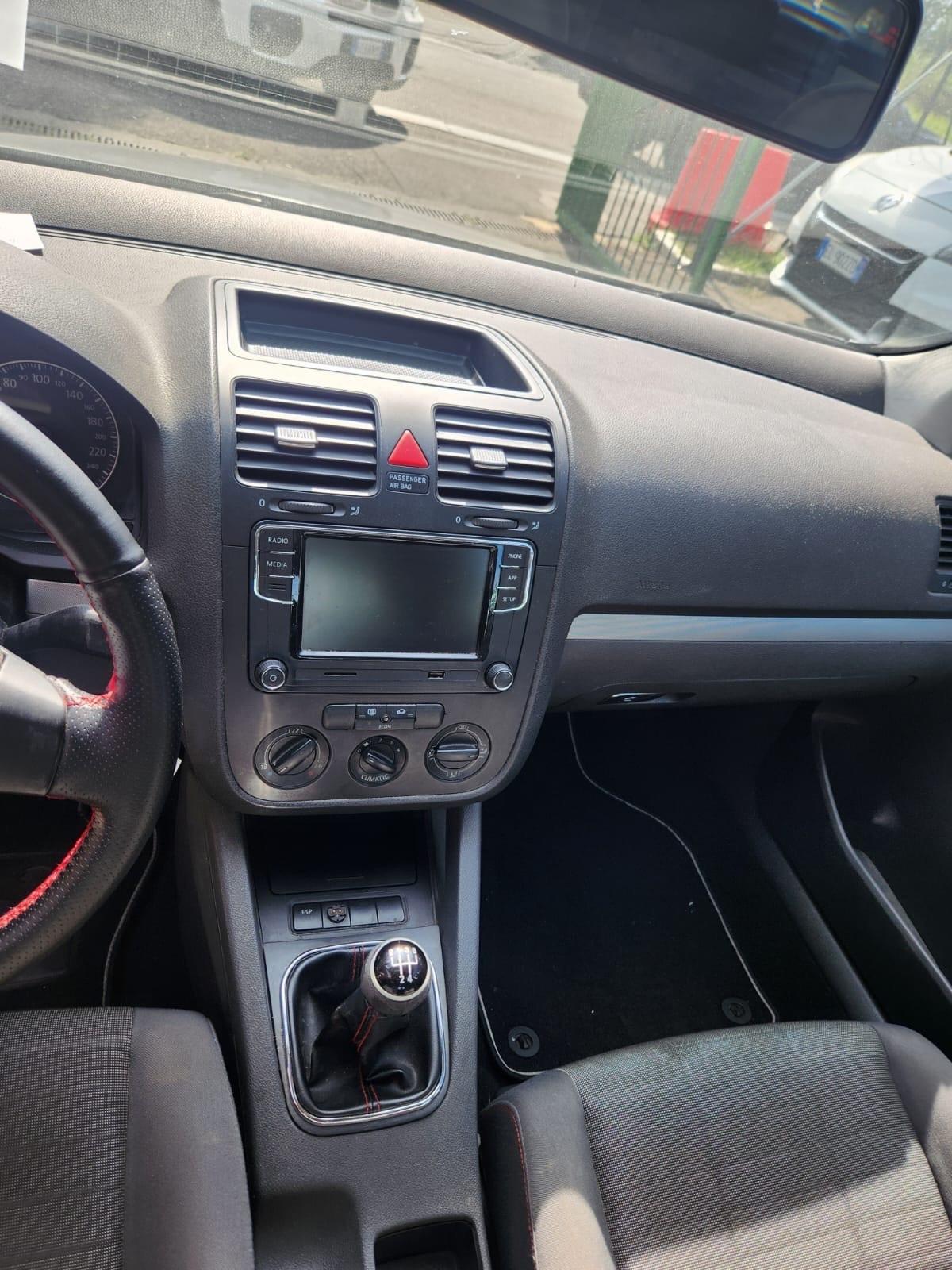 Volkswagen Golf 1.6 5p. Trendline BiFuel G